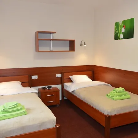 Motel Spokoj Restauracja I Mszana